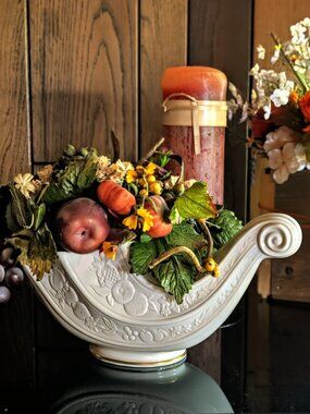 LENOX Fruits of Life 24K Gold-Trim Porcelain Cornucopia Centerpiece - VTG 1989